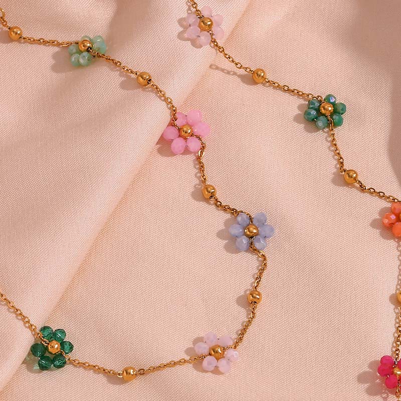 Böhmische Blumen Halskette