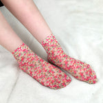 Atmungsaktive Blumensocken