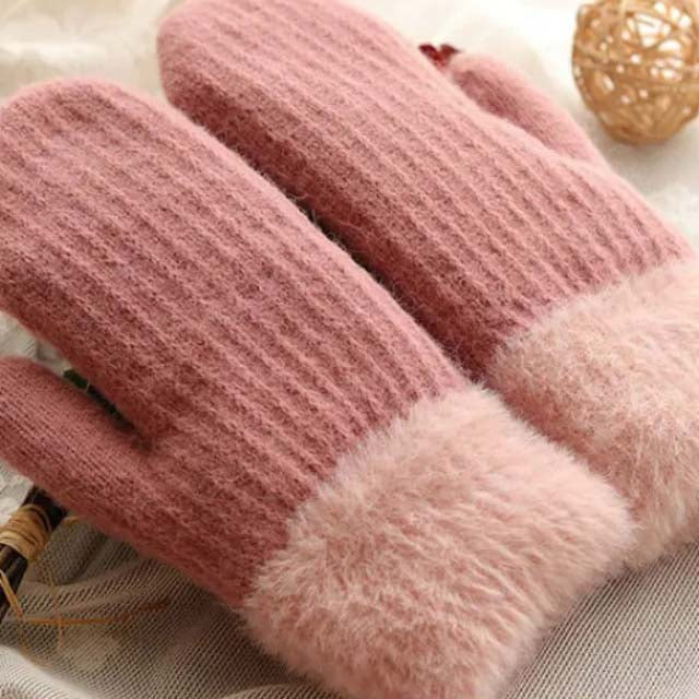 Warme Strickhandschuhe