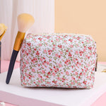 Kosmetiktasche Mit Blumendruck